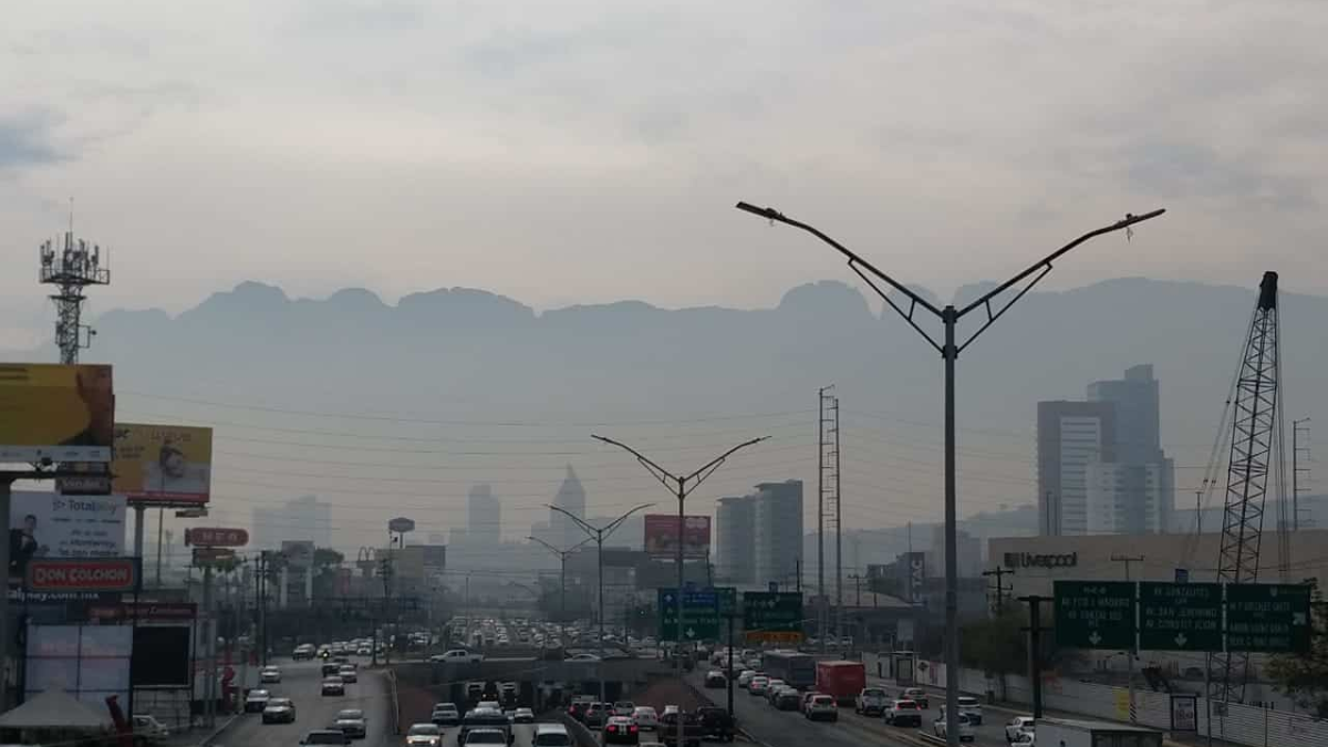 Densa Capa De Smog Cubre Monterrey: Preocupación Por La Calidad Del Aire - Salud Regia