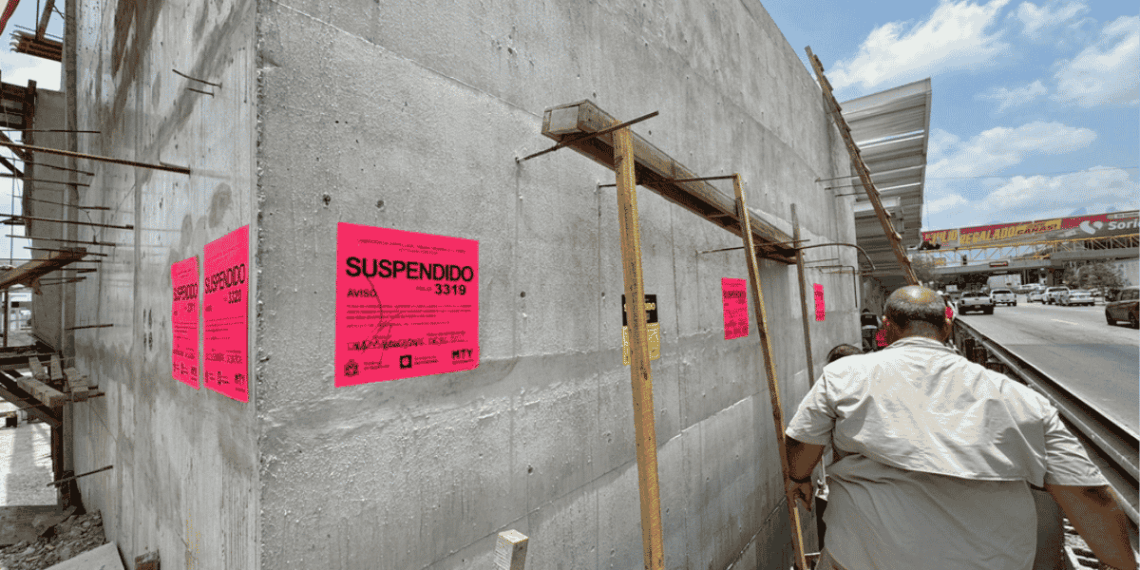 Nuevo León Tapa Ducto Pluvial En Morones Prieto - Salud Regia