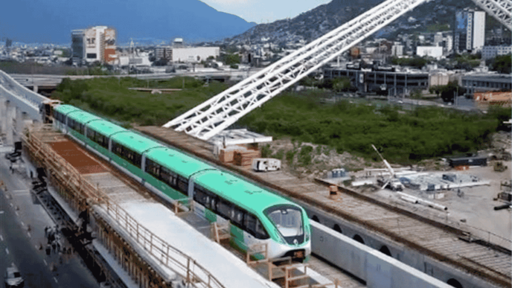 Pruebas Del Nuevo Metro Deja Ver El Avance Real Del Monorriel - Salud Regia