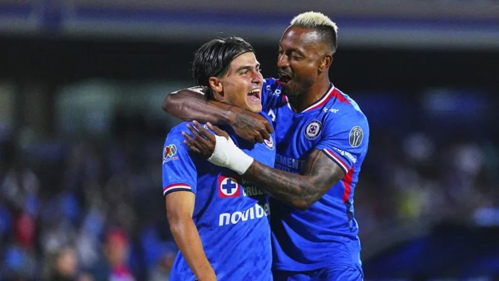 Querétaro vs Cruz Azul   Salud Regia